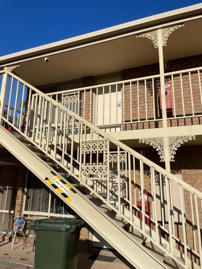 Darling Junction Motor Inn Wentworth Exterior photo