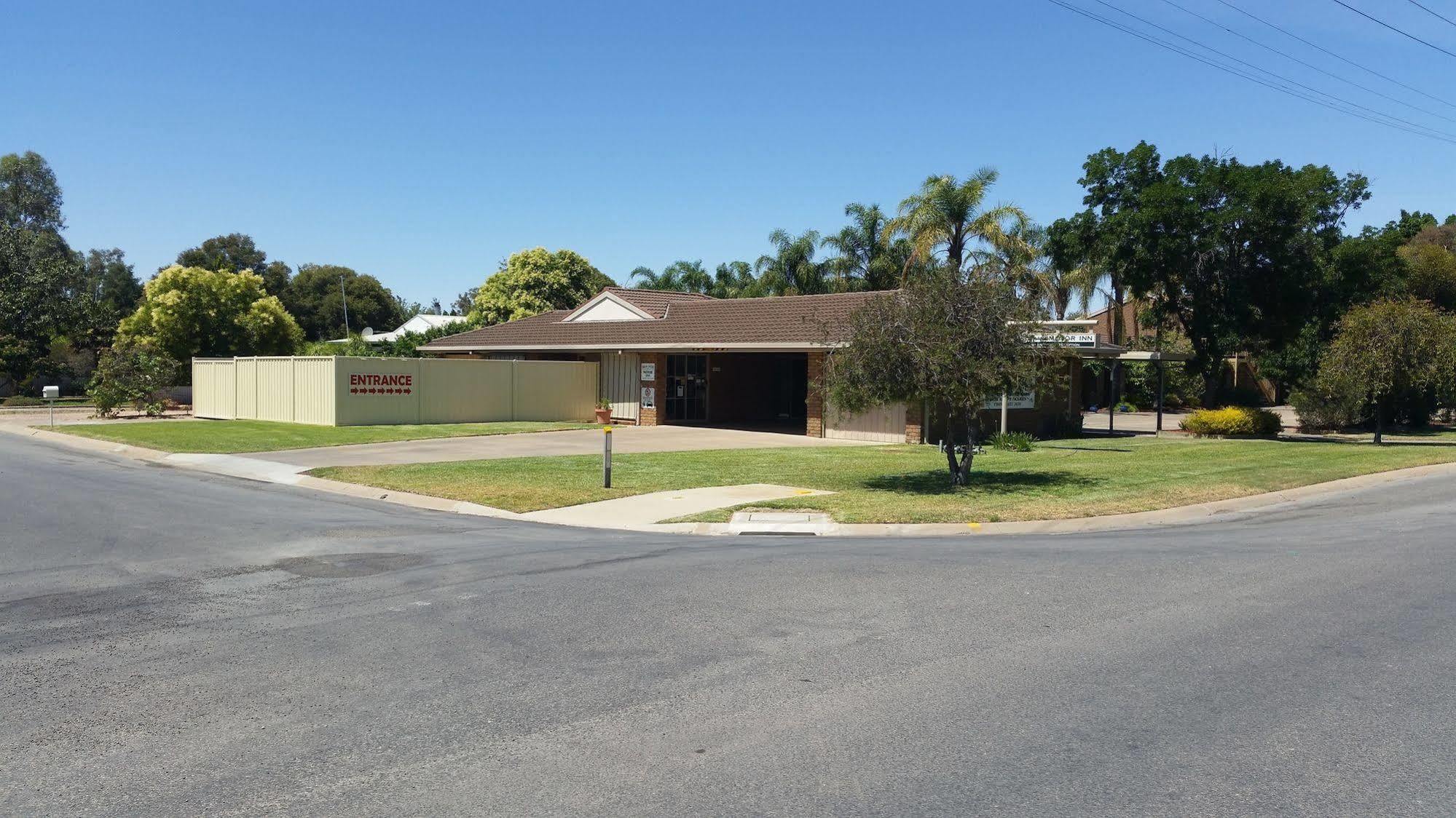 Darling Junction Motor Inn Wentworth Exterior photo